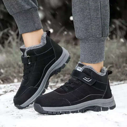 Winter Shoes for the Elderly, Old Beijing Cloth Shoes, Men's Cotton Shoes, Fleece-Lined, Warm, Waterproof, Non-Slip, Snow Boots for Middle-Aged and Elderly Parents