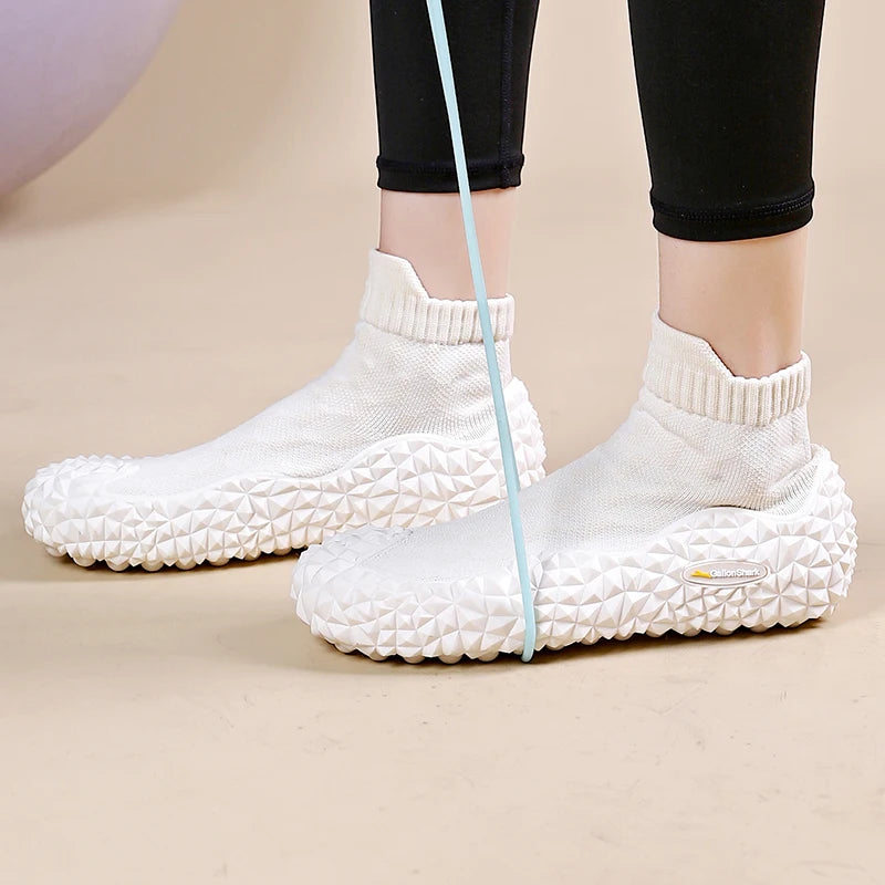 Golen Shark women's silent soft sole cushioned shoes Squat silent hard pull fitness shoes casual shoes