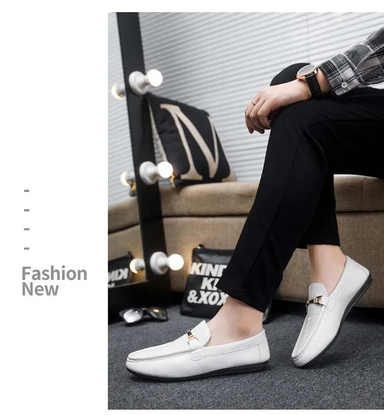 Autumn trend of 2025 men's bean shoes checkerboard casual men's shoes compound Leather men's flat shoes men's driving Size 39-46