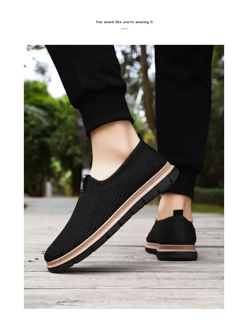 Men's Summer New Loafers Casual Cloth Shoes with Breathable Mesh and Versatile Sneaker Leisure Running Shoes Tenis Masculino