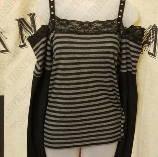 Y2K Woman's Clothing Personality Long Sleeve Hot Girl Tops Fashion Popular Sexy Trappings Stripes Cute Casual Daily Halter Tops