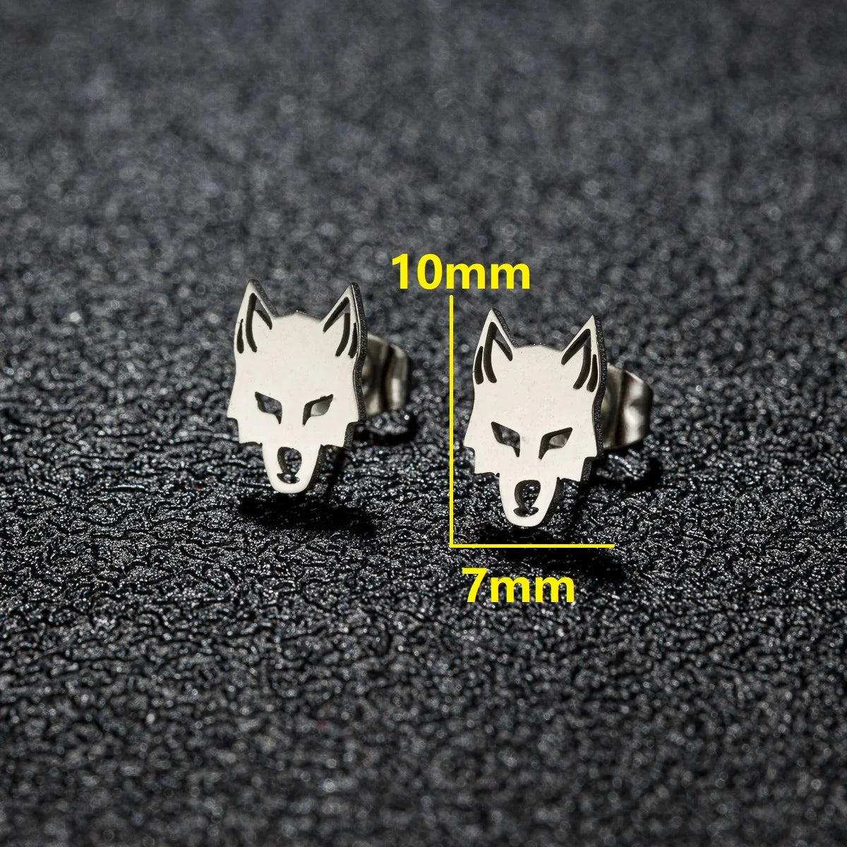 Gothic Halloween Spider Web Asymmetric Earrings For Women Punk Wolf Head Animal Black Color Piercing Ear Surgical Steel Stud