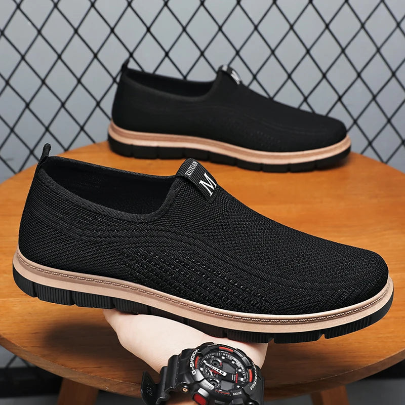 Men's Summer New Loafers Casual Cloth Shoes with Breathable Mesh and Versatile Sneaker Leisure Running Shoes Tenis Masculino