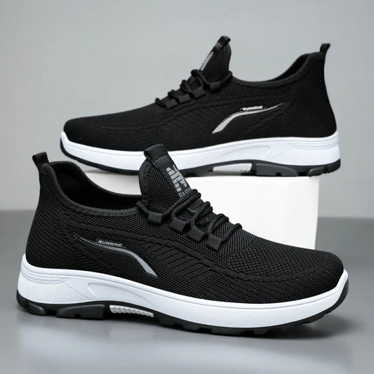 The new thick-soled comfortable running shoes and shallow-mouthed breathable mesh shoes are versatile for outdoor use