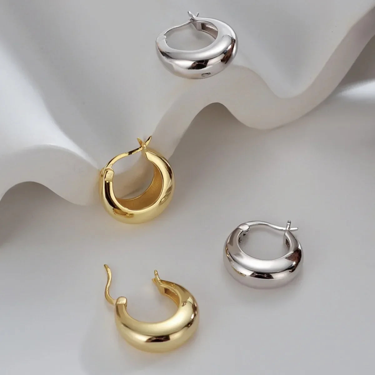 Sparkling Colorful Hoop Earrings 925 Sterling Silver Hypoallergenic Jewelry Embellished With Zircon Elegant Luxury Style Female