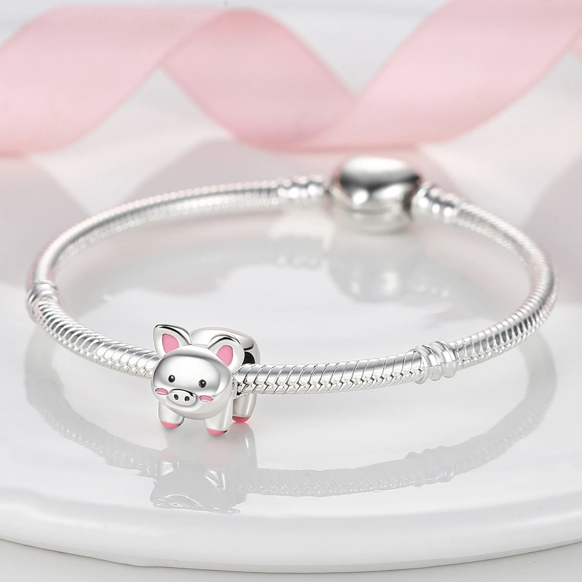 Silver Plated Cute Animals Charms Pendant Lovely Penguin Avocado Dangle Charm Beads Fit Bangle Bracelet Necklace Women Jewelry