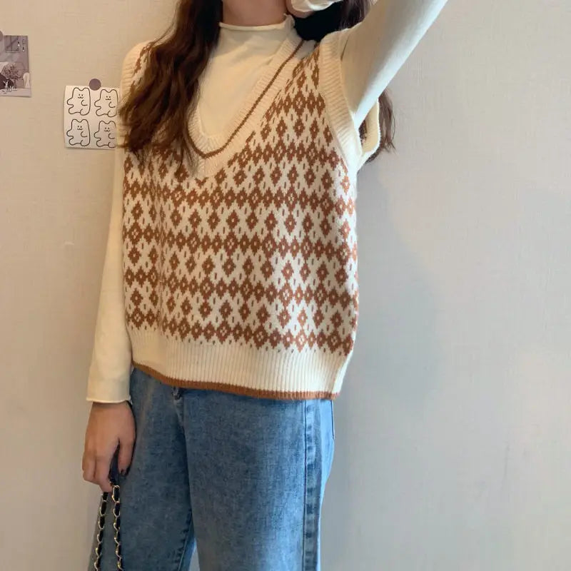 Women Sweater Vest Spring Autumn Fashion Female Casual Loose V-neck Knitted Waistcoat Sleeveless Sweater Pullover Tops Knit Vest