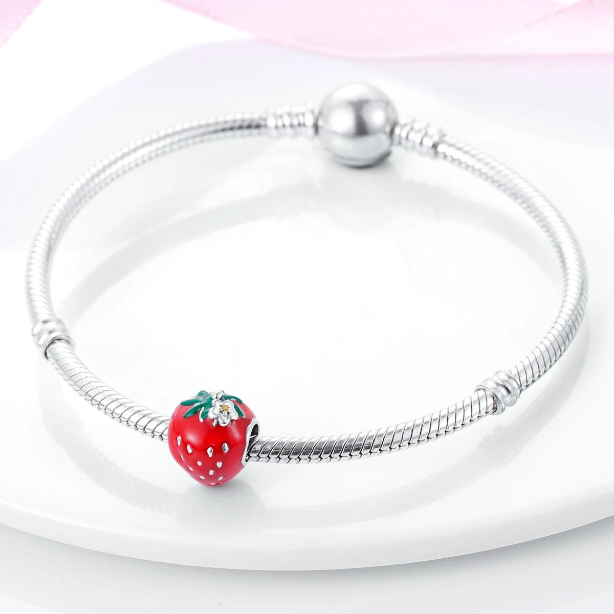 Silver Plated Cute Animals Charms Pendant Lovely Penguin Avocado Dangle Charm Beads Fit Bangle Bracelet Necklace Women Jewelry