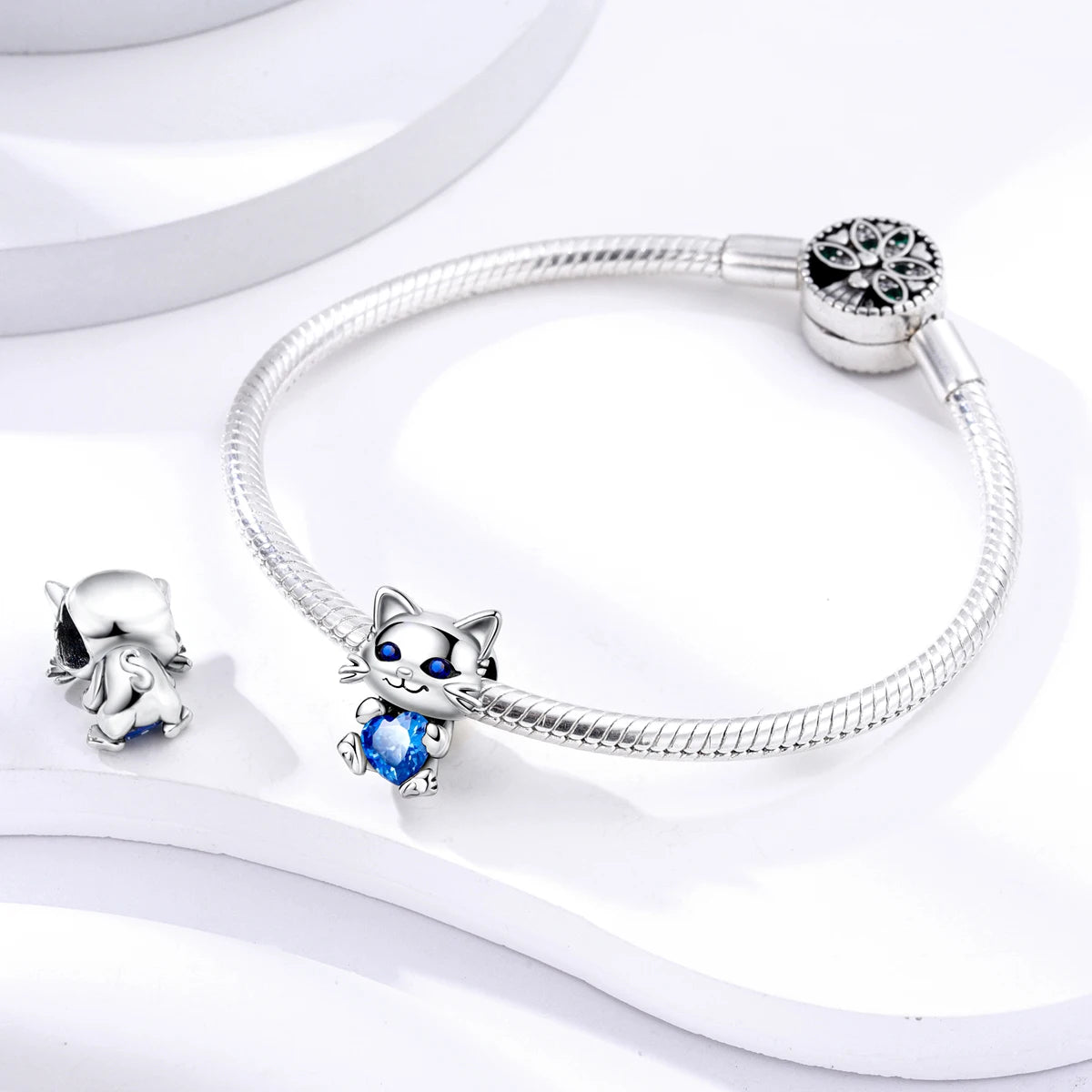 Silver Plated Cute Animals Charms Pendant Lovely Penguin Avocado Dangle Charm Beads Fit Bangle Bracelet Necklace Women Jewelry