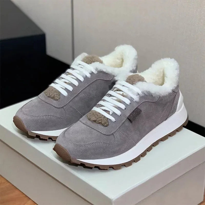 Casual Fur Sneakers Women Outdoors Run Shoes Round Toe Lace Up String Bead Flat Shoes Female Winter Wool Warm Sports Shoes Woman