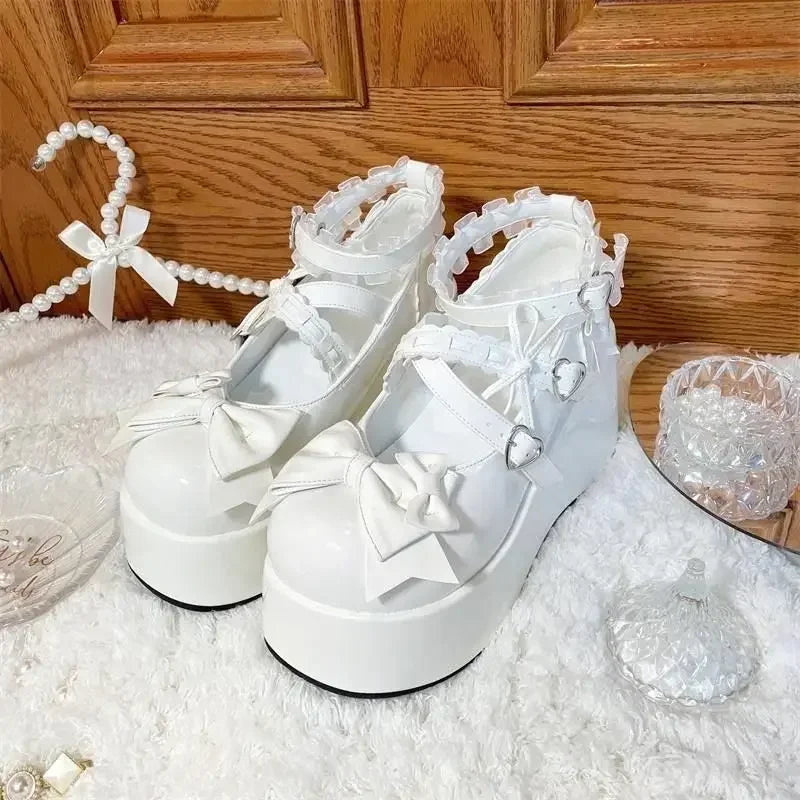 Lace Bowknot White Lolita Shoes for Women 2025 Heart Buckle Platform Mary Janes Woman Japanese Style Patent Leather Jk Shoes