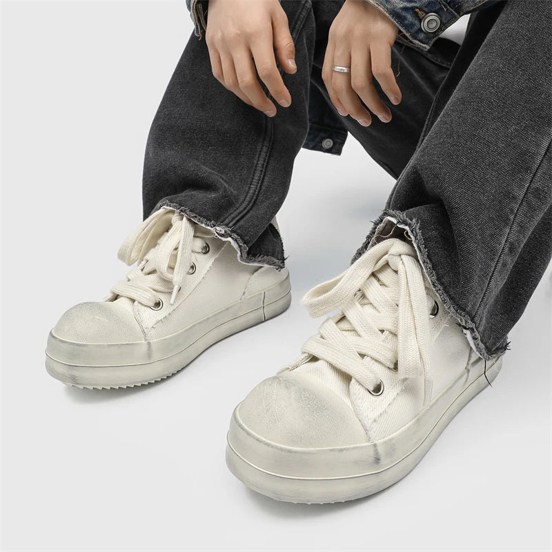 2025New Men Canvas Thick Bottom Sneakers Fashion Lace Up Casual Youth Shoes Lightweight Outdoor Comfy Flat Designer Walking Shoe