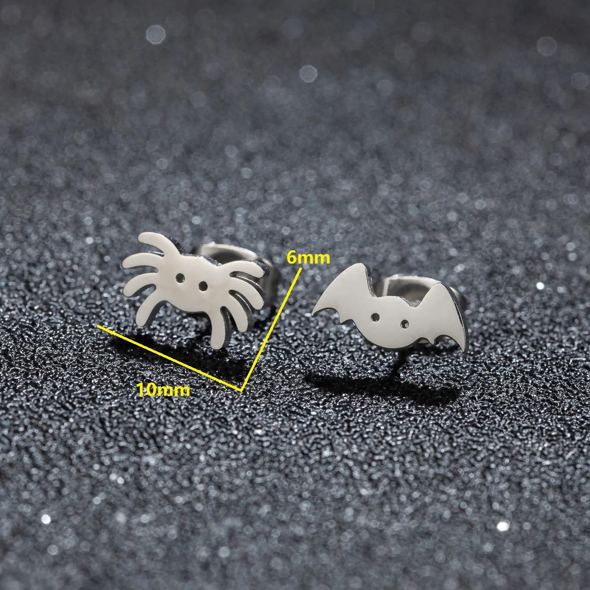 Gothic Halloween Spider Web Asymmetric Earrings For Women Punk Wolf Head Animal Black Color Piercing Ear Surgical Steel Stud