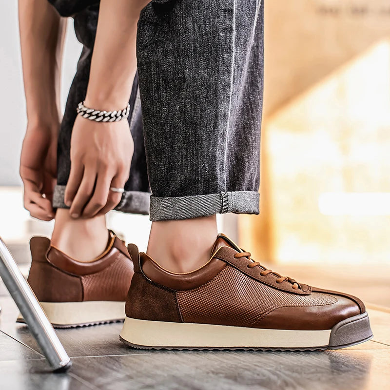 Luxury Fashion Men's Casual Shoes Leather Walking Sneakers Retro Platform Sport Shoes Comfortable Flats for Men Zapatos Hombre