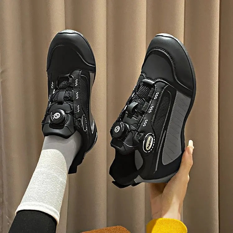 Brand Women Sneakers Couple Style Outdoor Running Shoes Fashion Comfort Walking Shoes Designer Men Sport Shoes Zapatos De Mujer