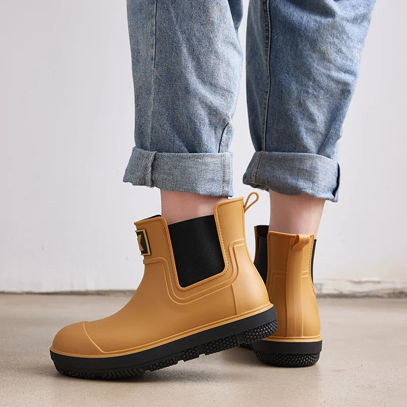Versatile Casual Waterproof Men's Rain Shoes Short Boot Fleece Lined Warm Non-slip Wear Resistant Comfortable Outdoor Wear