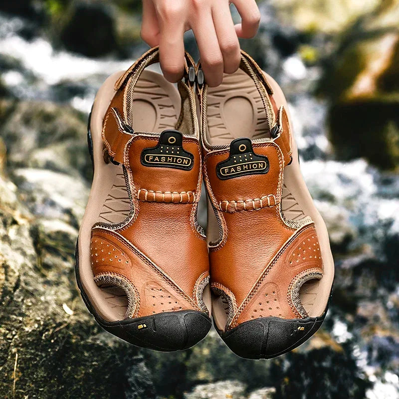 2024 New Man's shoes Genuine Leather Men Sandals Summer Men's Shoes Outdoor Water Shoes Leather Sandals For Men