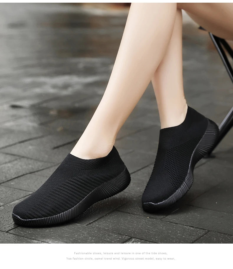 New Pink Women Shoes Soft Sneakers Lightweight And Comfortable Women Slip On Lazy Loafers Walking Shoes For Women Size 36-42