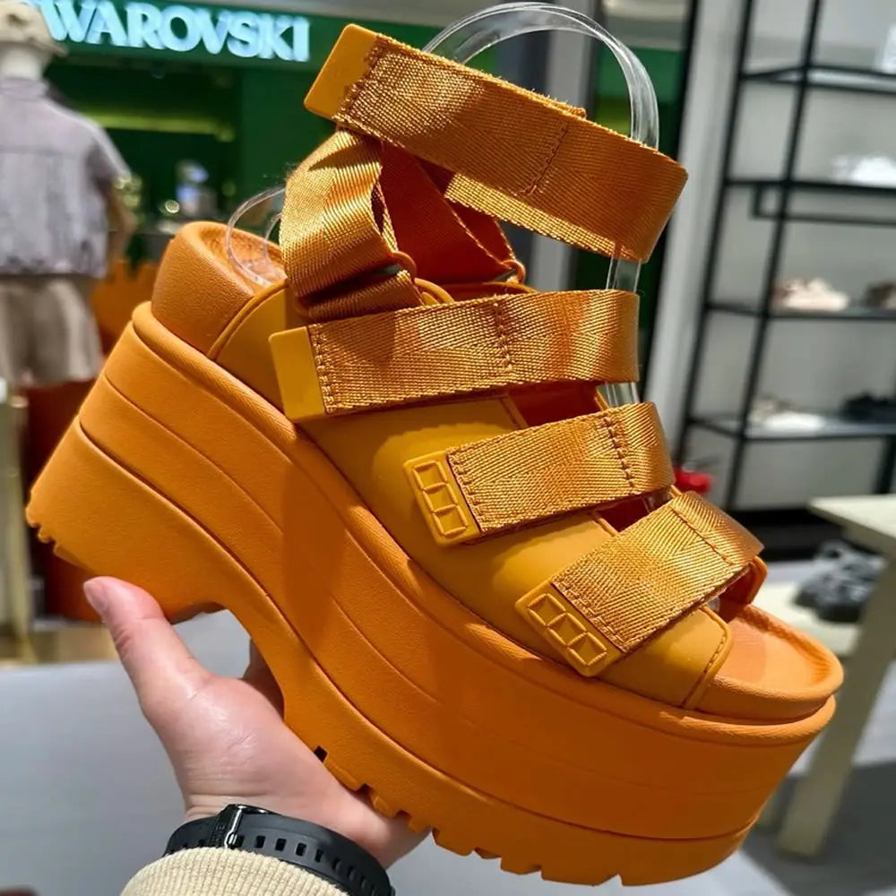 Xuntaocn 2025 Retro Sle High Heel Sandals Roman Toe Covering Waterproof Platform Casual Leisure Thi Bot Pure Color