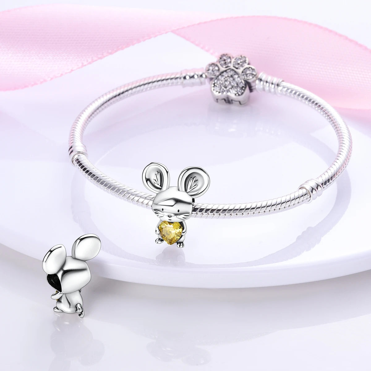 Silver Plated Cute Animals Charms Pendant Lovely Penguin Avocado Dangle Charm Beads Fit Bangle Bracelet Necklace Women Jewelry