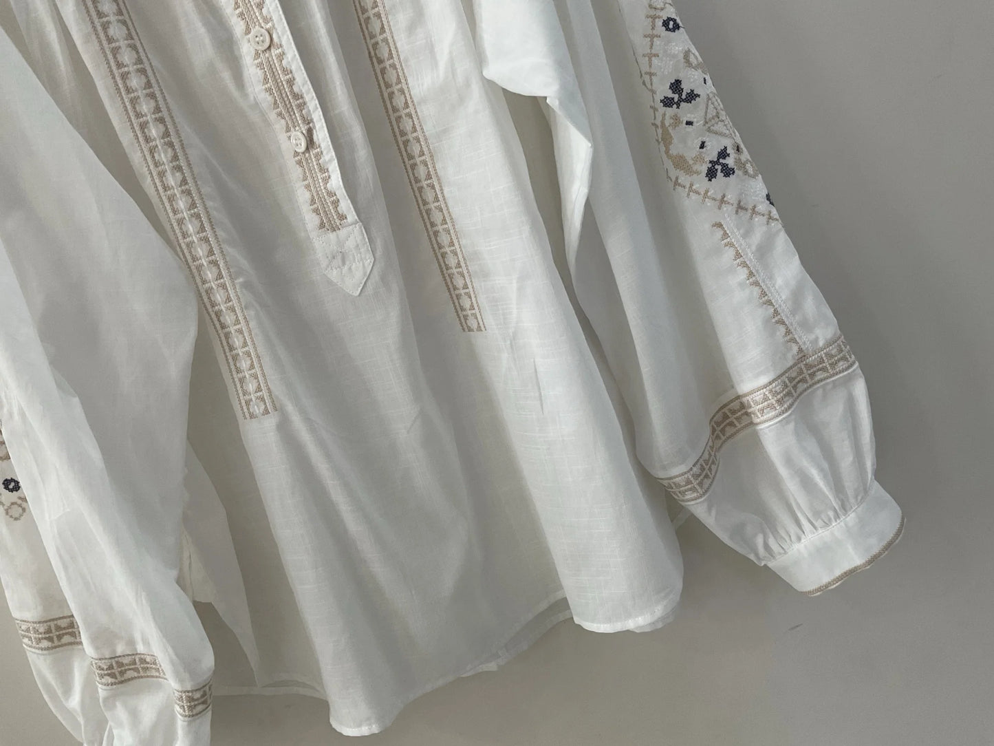 Women White Green Black Shirt Embroidery 100% Cotton Vintage Long Lantern Sleeve Front Buttons Lady O-neck Blouse 2025 Spring