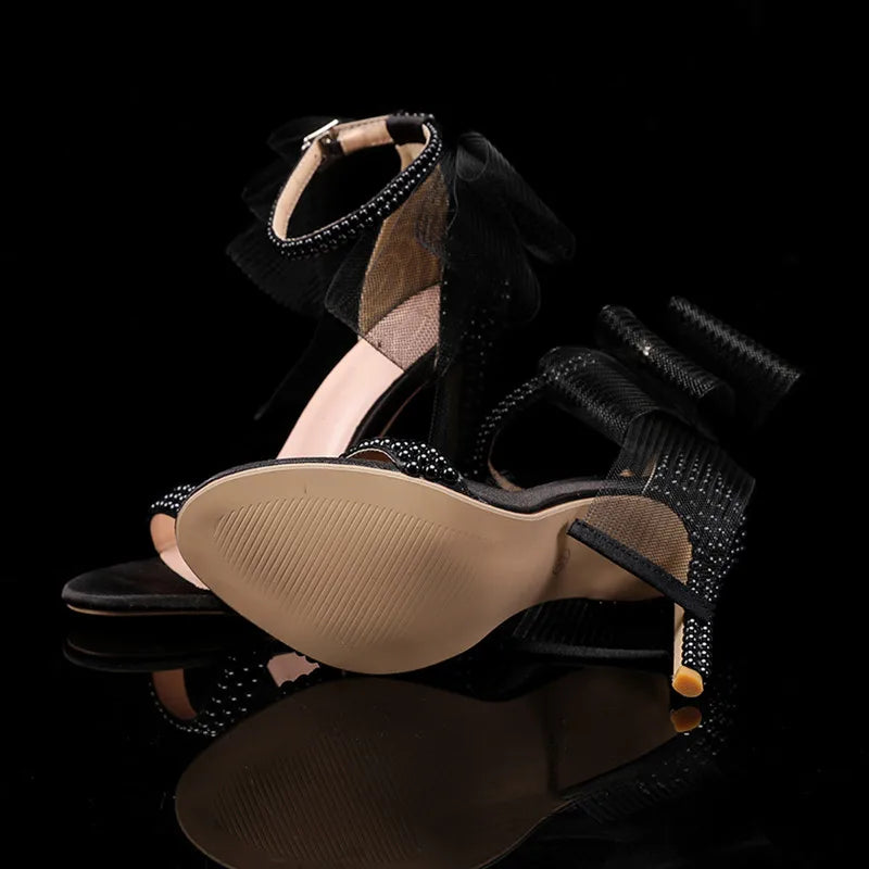 Summer New brand Fashion Bowknot Beading Women Gladiator Sandals Luxury Pearls White thin High heels Wedding Bridal Party Shoes