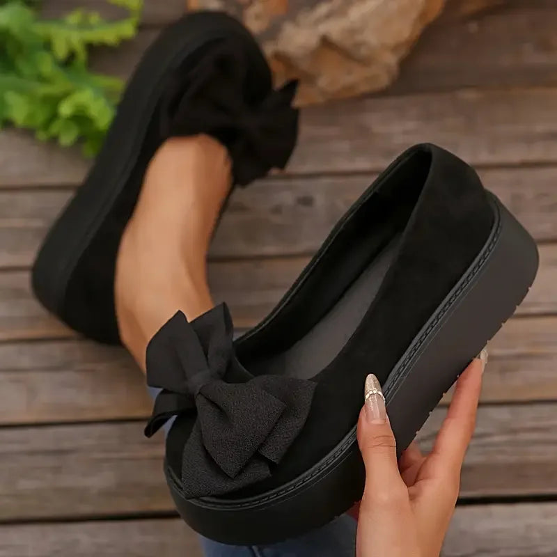 Spring and Autumn New Round Head Comfortable Sports Women's Shoes Fashionable Shallow Mouth Thick Bottom Casual Single Shoes